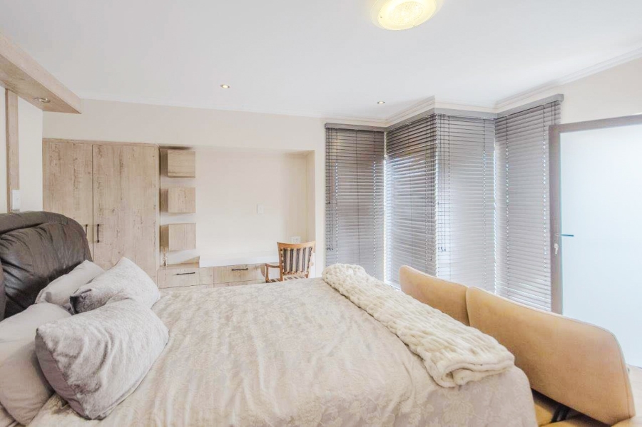 4 Bedroom Property for Sale in Xanadu Eco Park North West